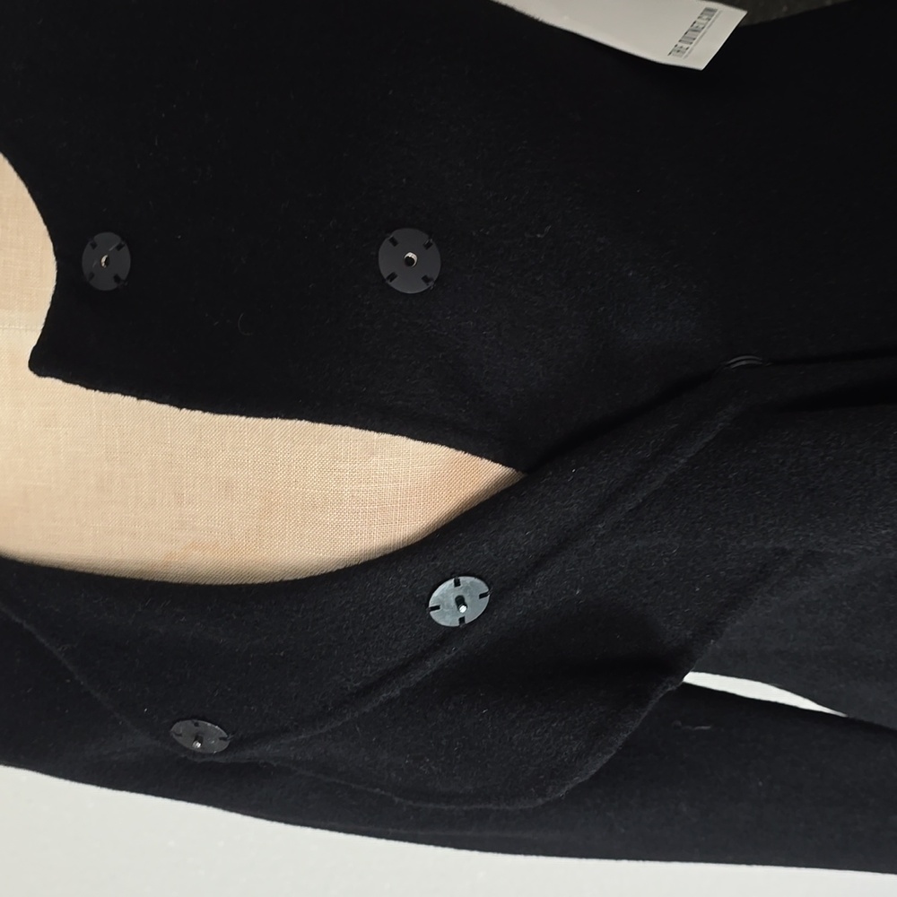 Goen. J Elegant Black Women's Coat - Picture 10 of 14